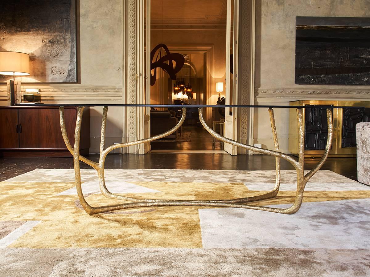 XXIe siècle et contemporain Table console contemporaine en laiton mat sculpté par Misaya en vente