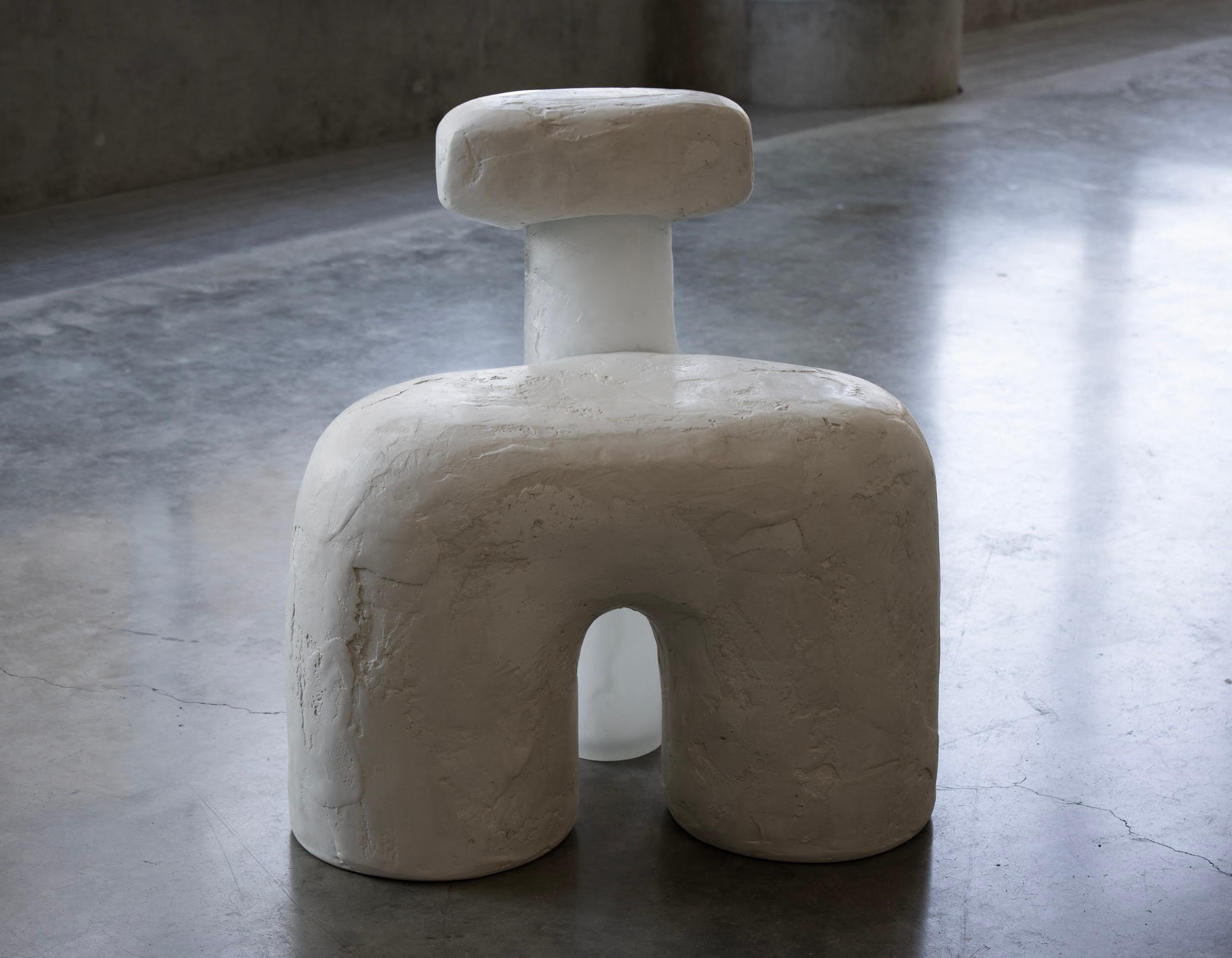 Modern Contemporary Hand-Sculpted Marrow Chair in Ceramic and Hand Blown Glass For Sale
