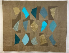 Contemporary hand-sewn Fragments quilt by British master maker