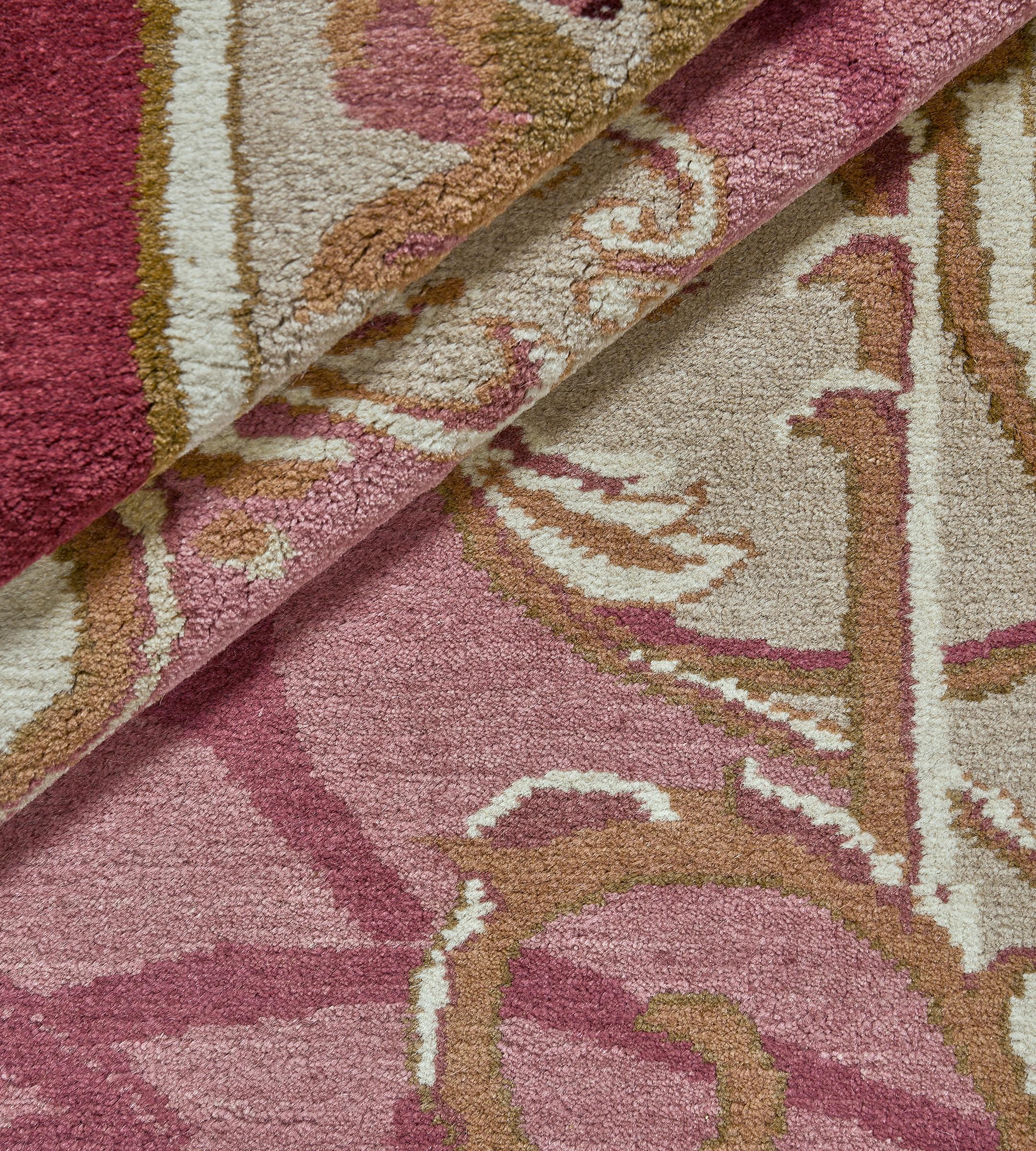 Tappeto contemporaneo in stile Savonnerie in lana floreale rosa tessuto a mano in vendita 5