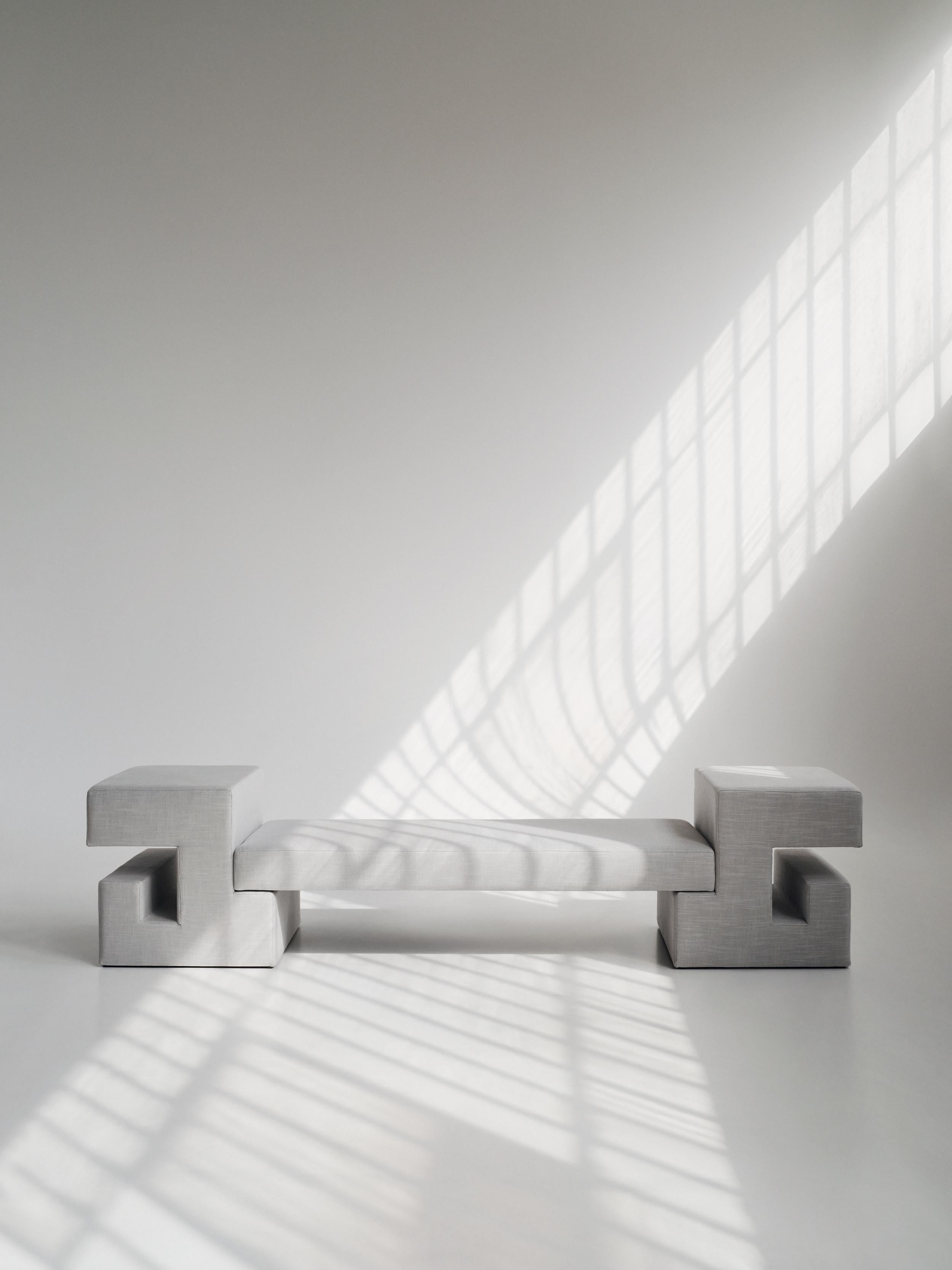 Banc contemporain fait main modèle 