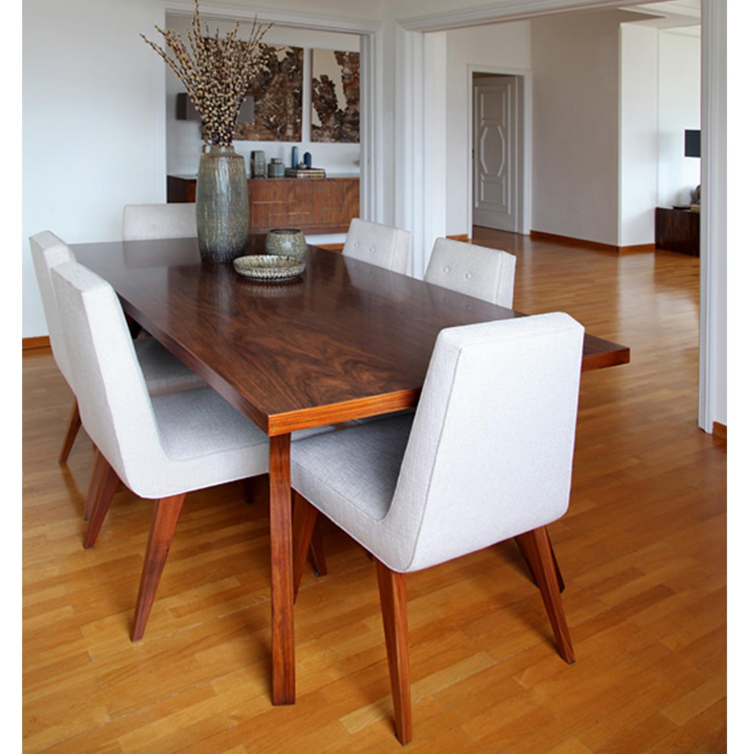Fait main Table de salle à manger contemporaine fabriquée à la main Minoa en bois de palissandre par Anaktae en vente