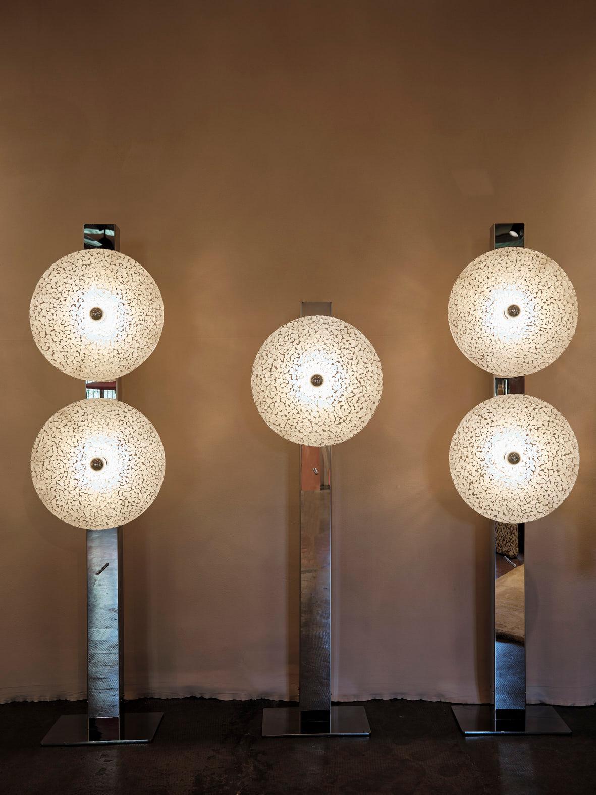 Lampada da terra contemporanea Hatch di YELLOWDOT, realizzata a mano con guscio d'uovo. in vendita 2