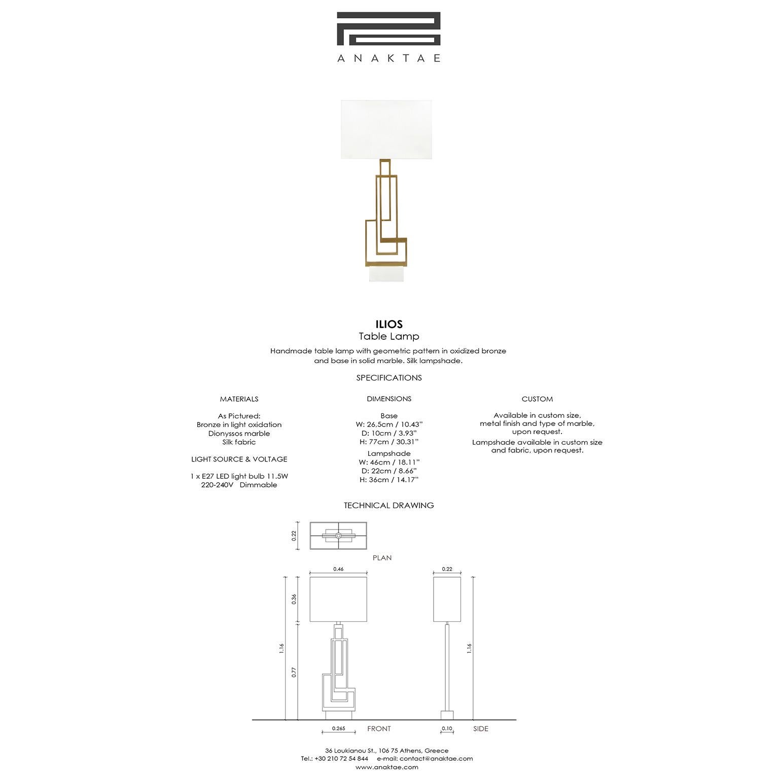 Zeitgenössische handgefertigte geometrische Tischlampe „Ilios“ aus Messing und Marmor von Anaktae im Angebot 3