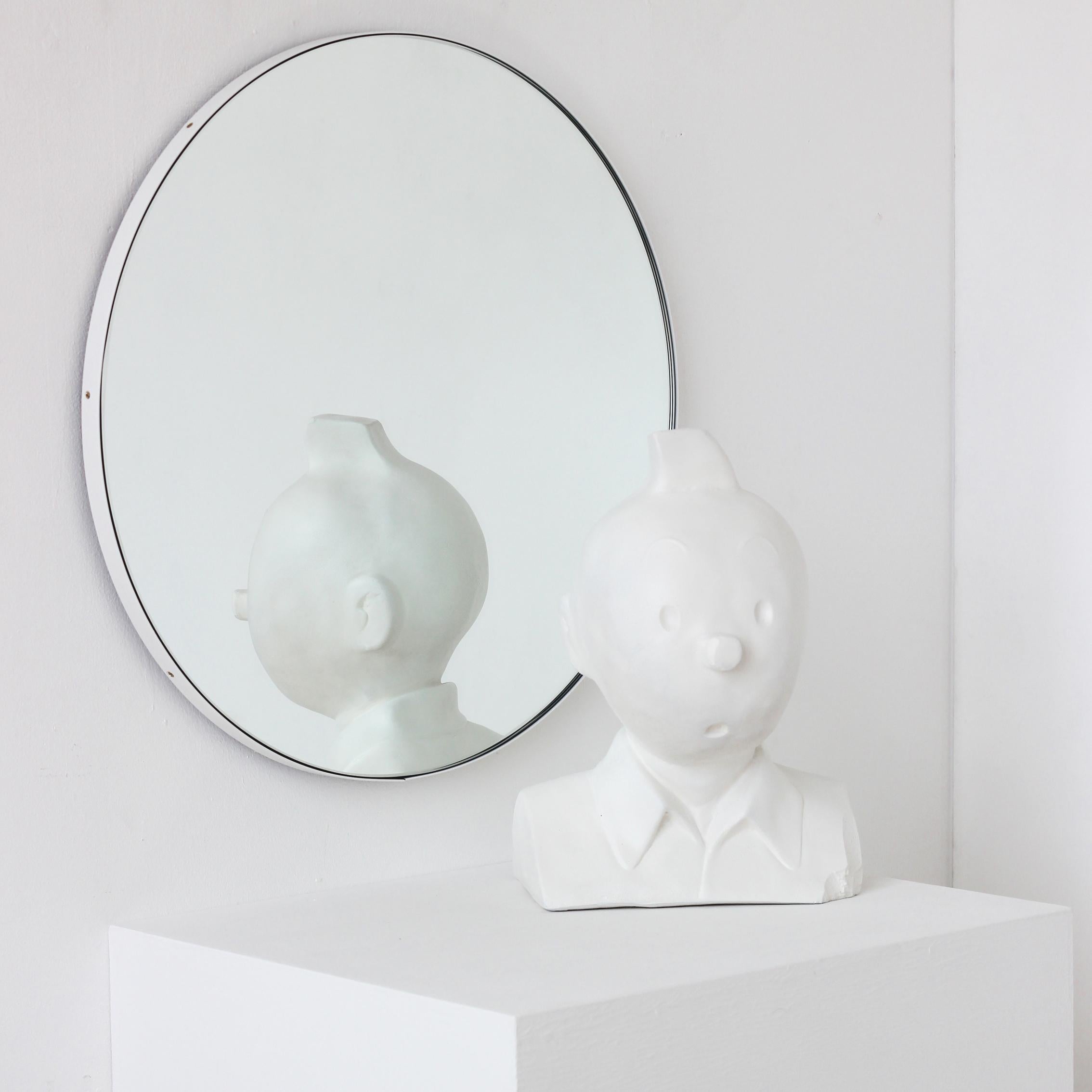 Orbis Round Contemporary Custom Mirror with White Frame, Medium In New Condition For Sale In London, GB