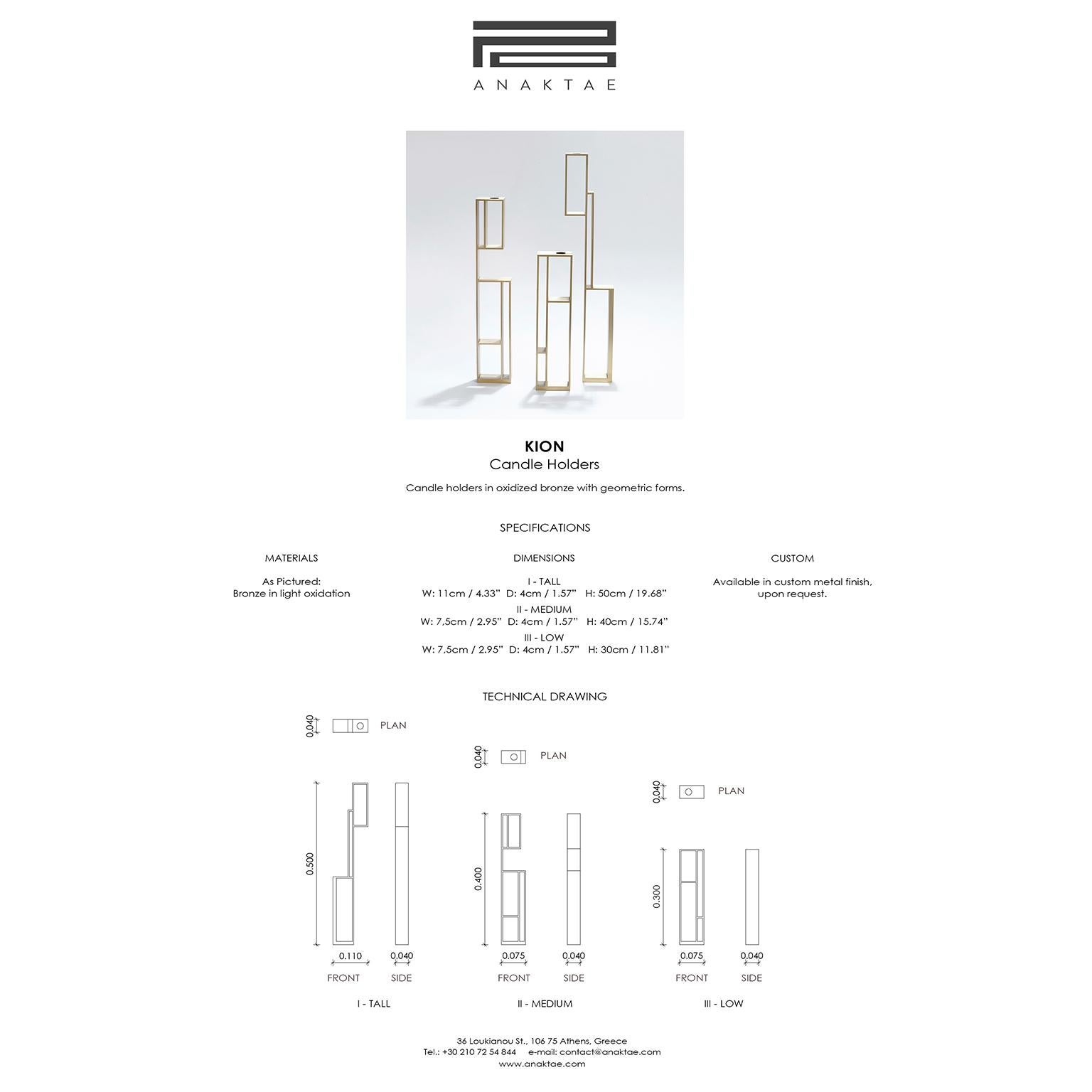 Contemporary Handcrafted Synthese von Kerzenhaltern 