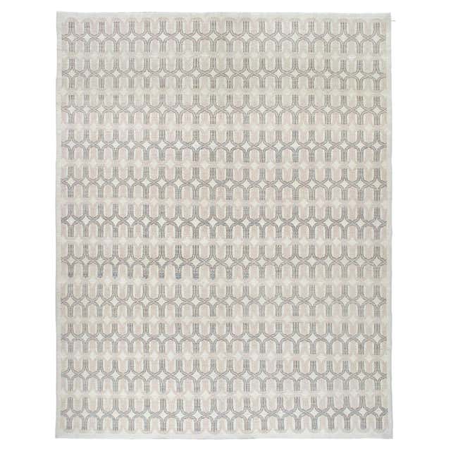 Geometric Pattern Rug For Sale at 1stDibs