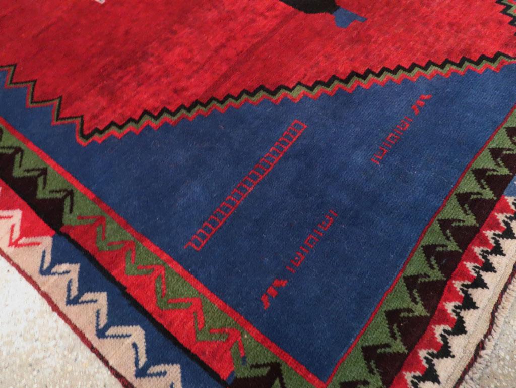 Zeitgenössischer handgefertigter afghanischer Bildakzent-Teppich von Frankenstein im Angebot 1