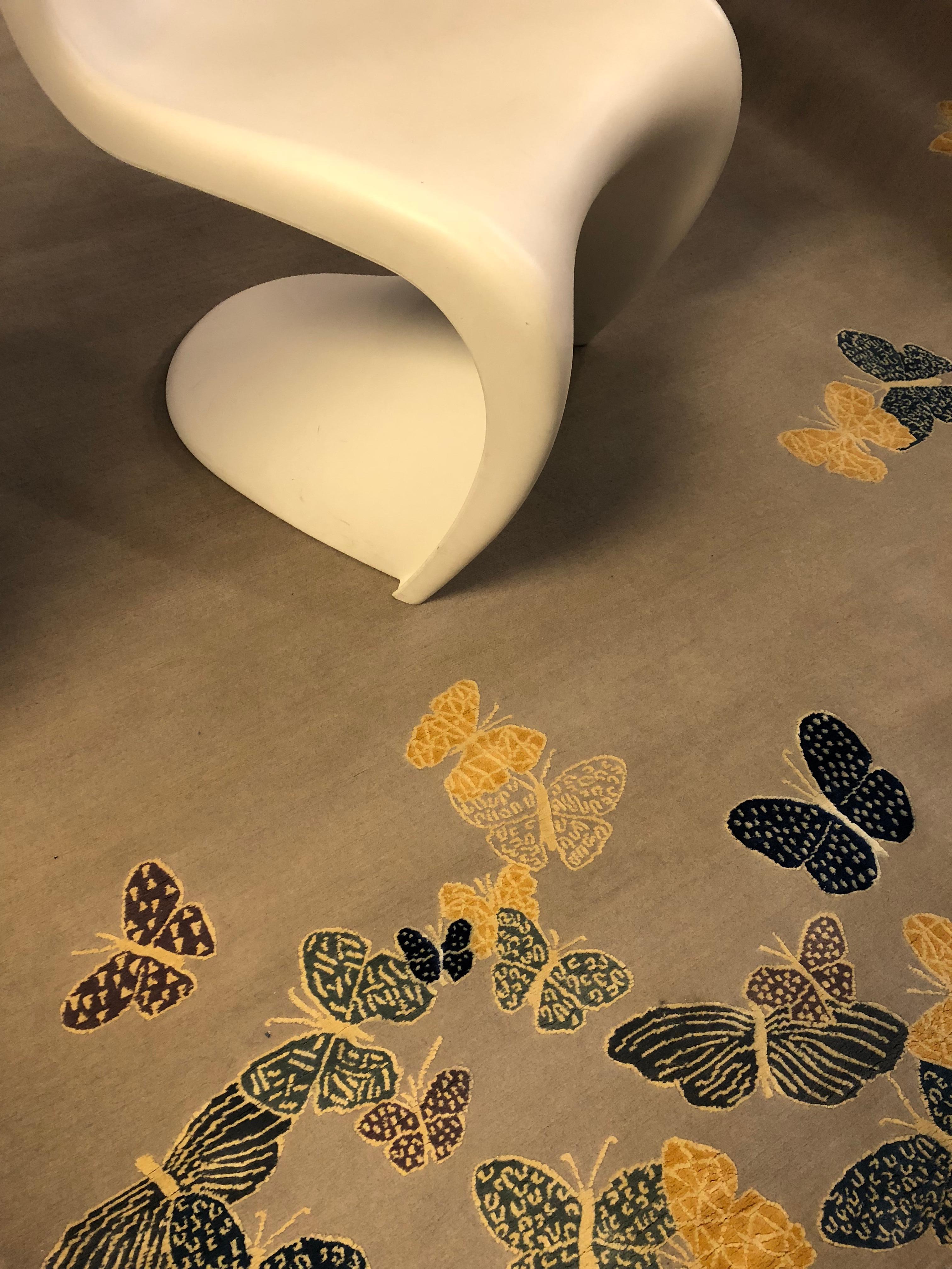 Contemporary Handmade Beige Wool & Silk Rug with Butterfly In New Condition In Brooklyn, NY