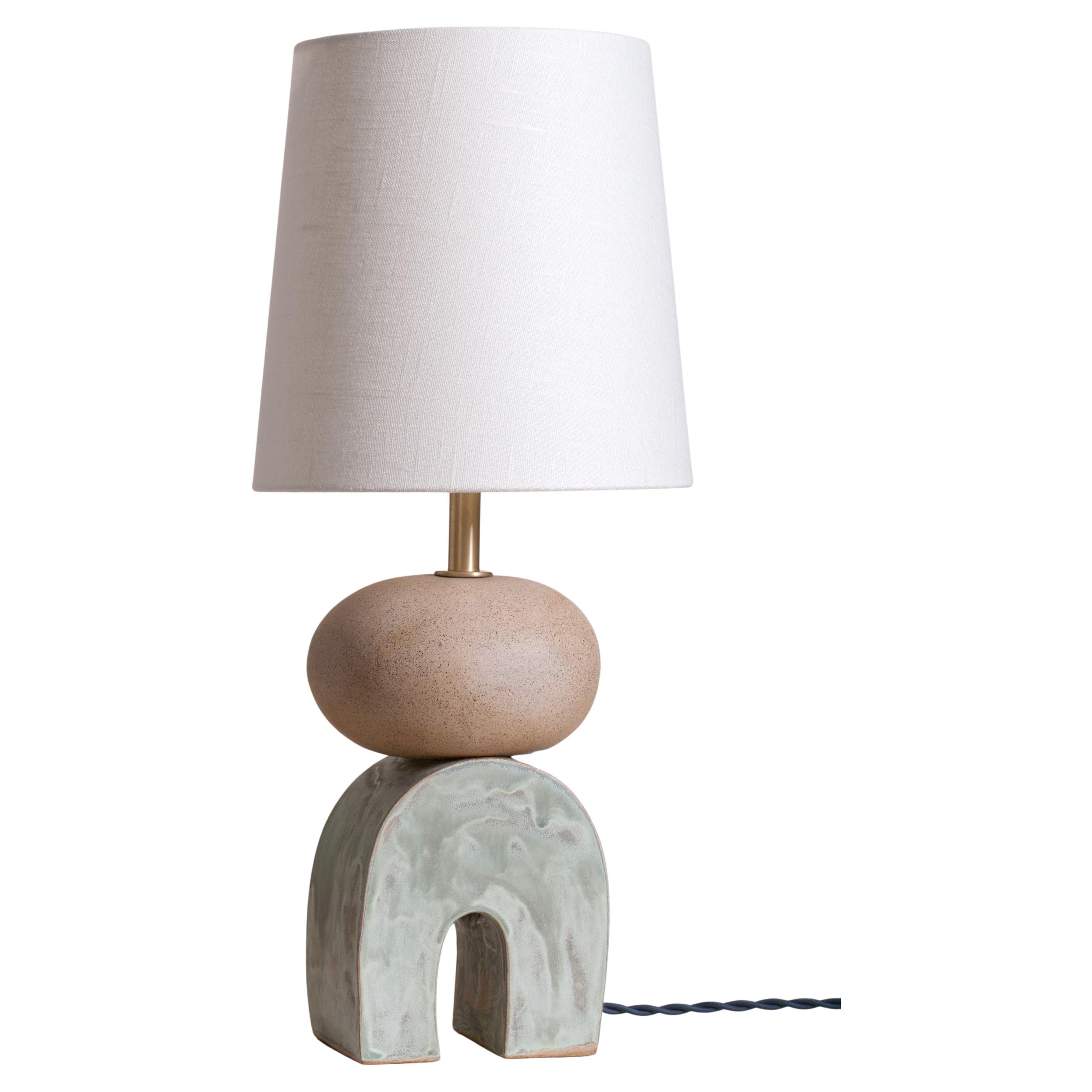 Lampada Devoe contemporanea in ceramica fatta a mano