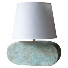 Lampe Graham contemporaine en céramique faite à la main, émail vert