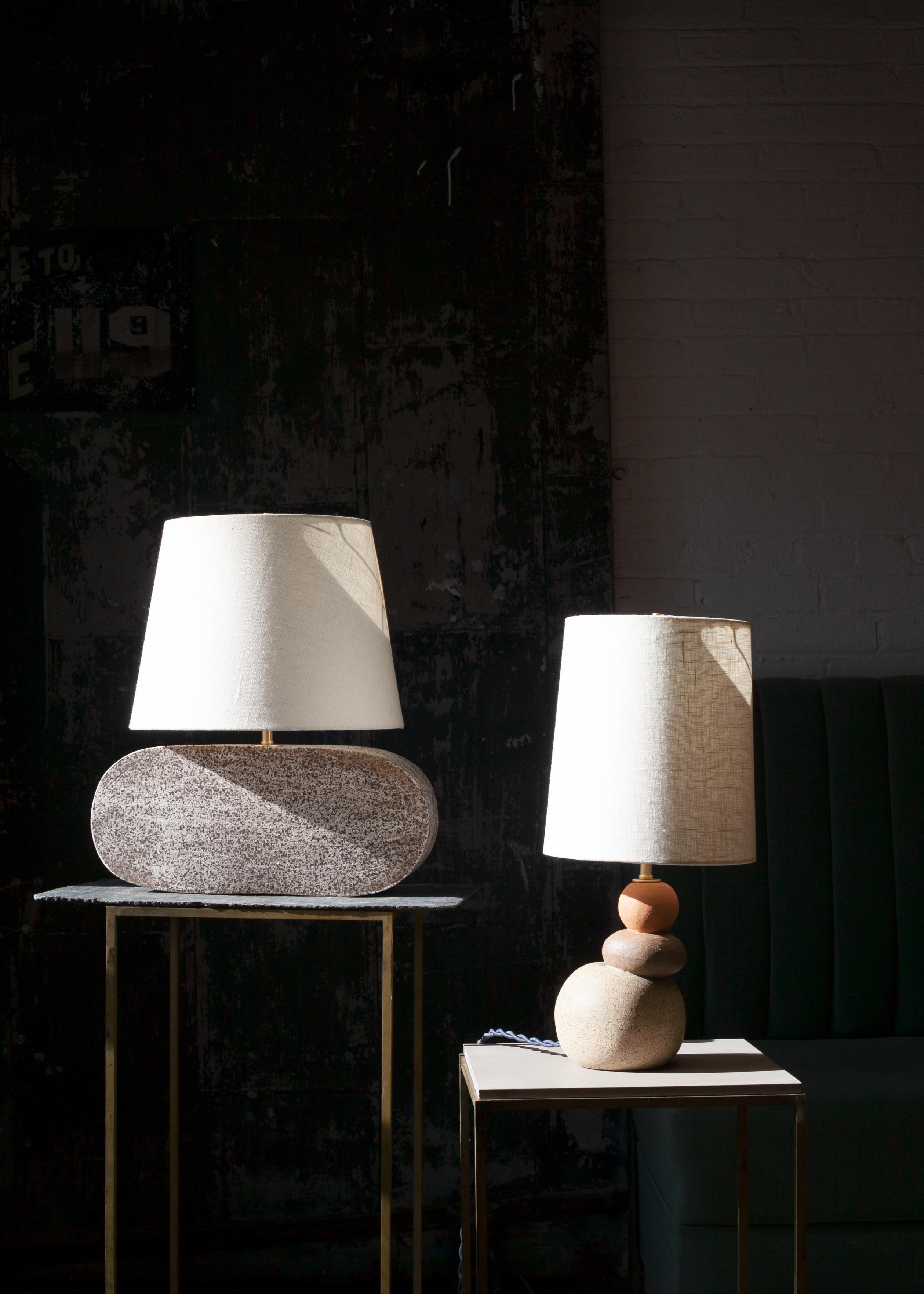 Zeitgenössische handgefertigte Mini Dupont-Lampe aus Keramik (Moderne) im Angebot