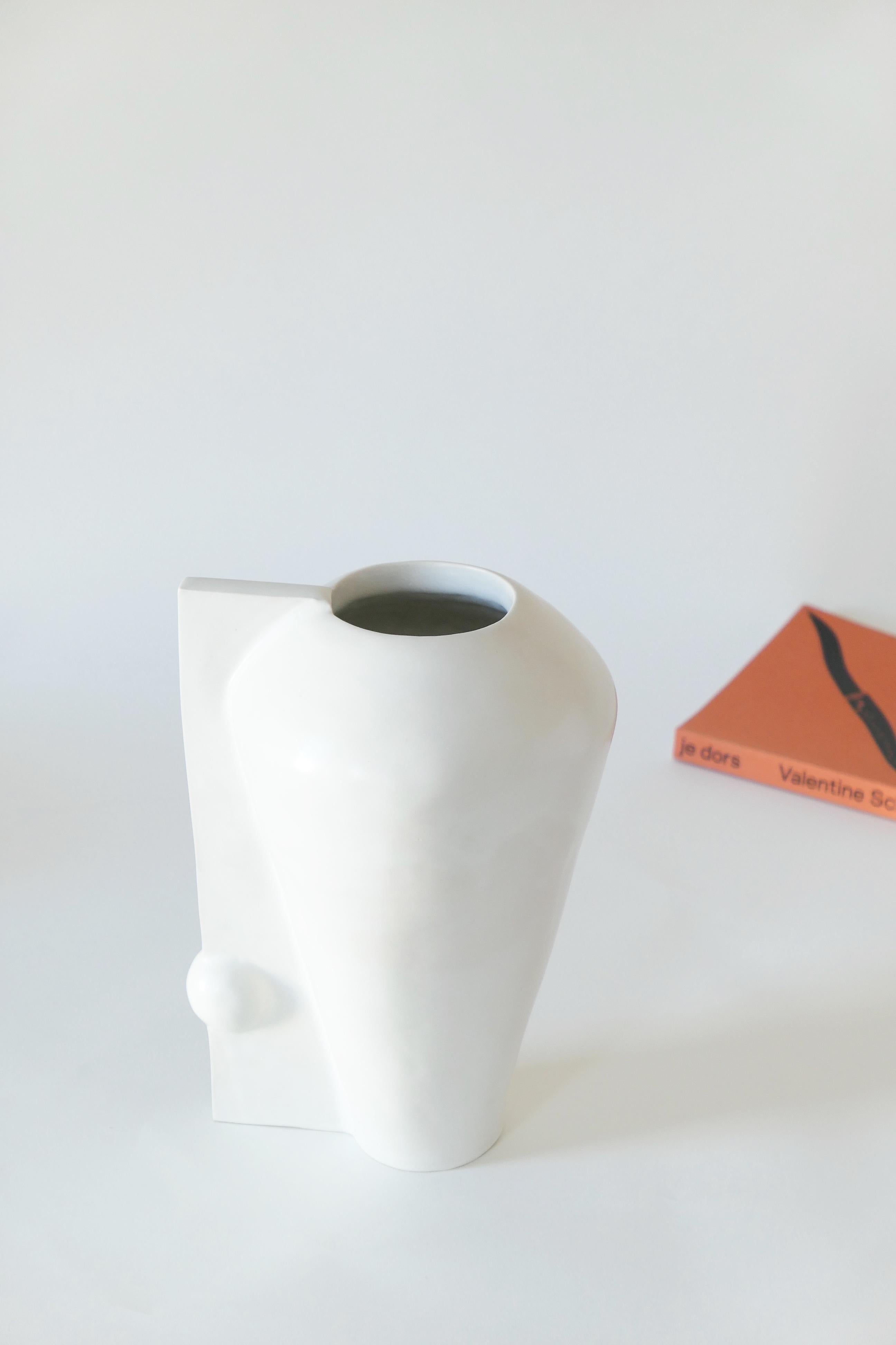 Contemporary Handmade Ceramic Vase  In New Condition For Sale In Brooklyn, NY