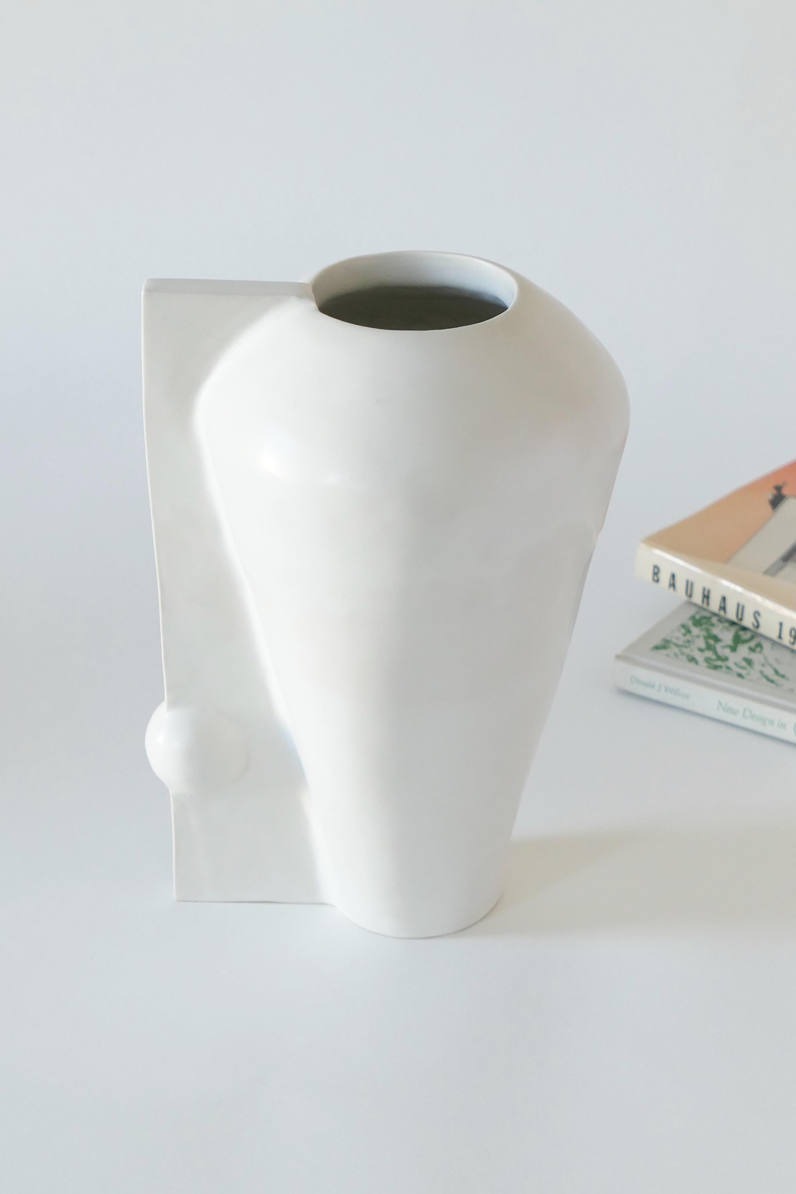 Contemporary Handmade Ceramic Vase  For Sale 2