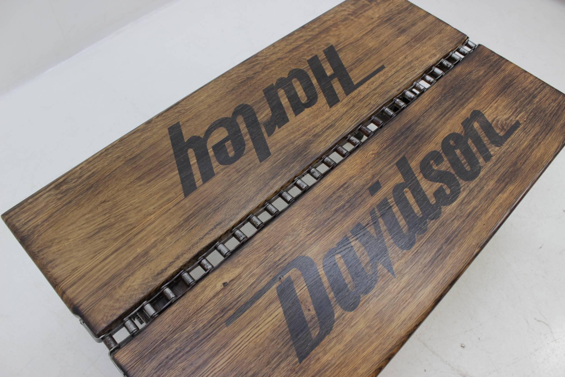 harley coffee table
