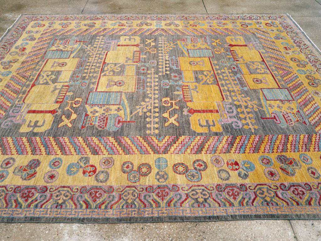 Zeitgenössischer handgefertigter Ostturkestanischer Khotan-Teppich in Zimmergröße (Handgeknüpft) im Angebot