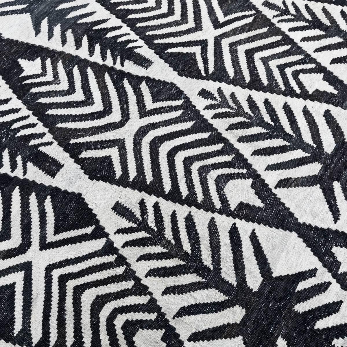 Afghan Contemporary Handmade Flat-Weave Black and White African Collection Rug