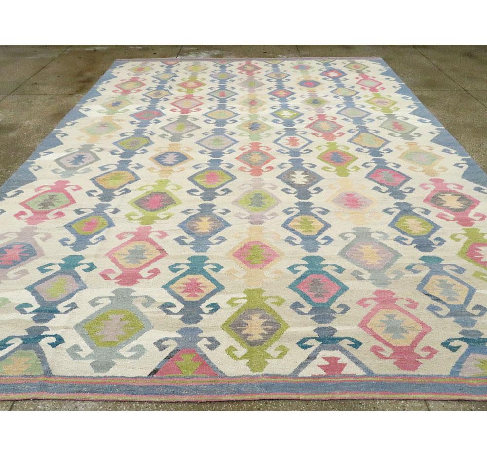 Hand-Woven Contemporary Handmade Flat-Weave Rug in Grey, Beige, Pink, Blue, and Green