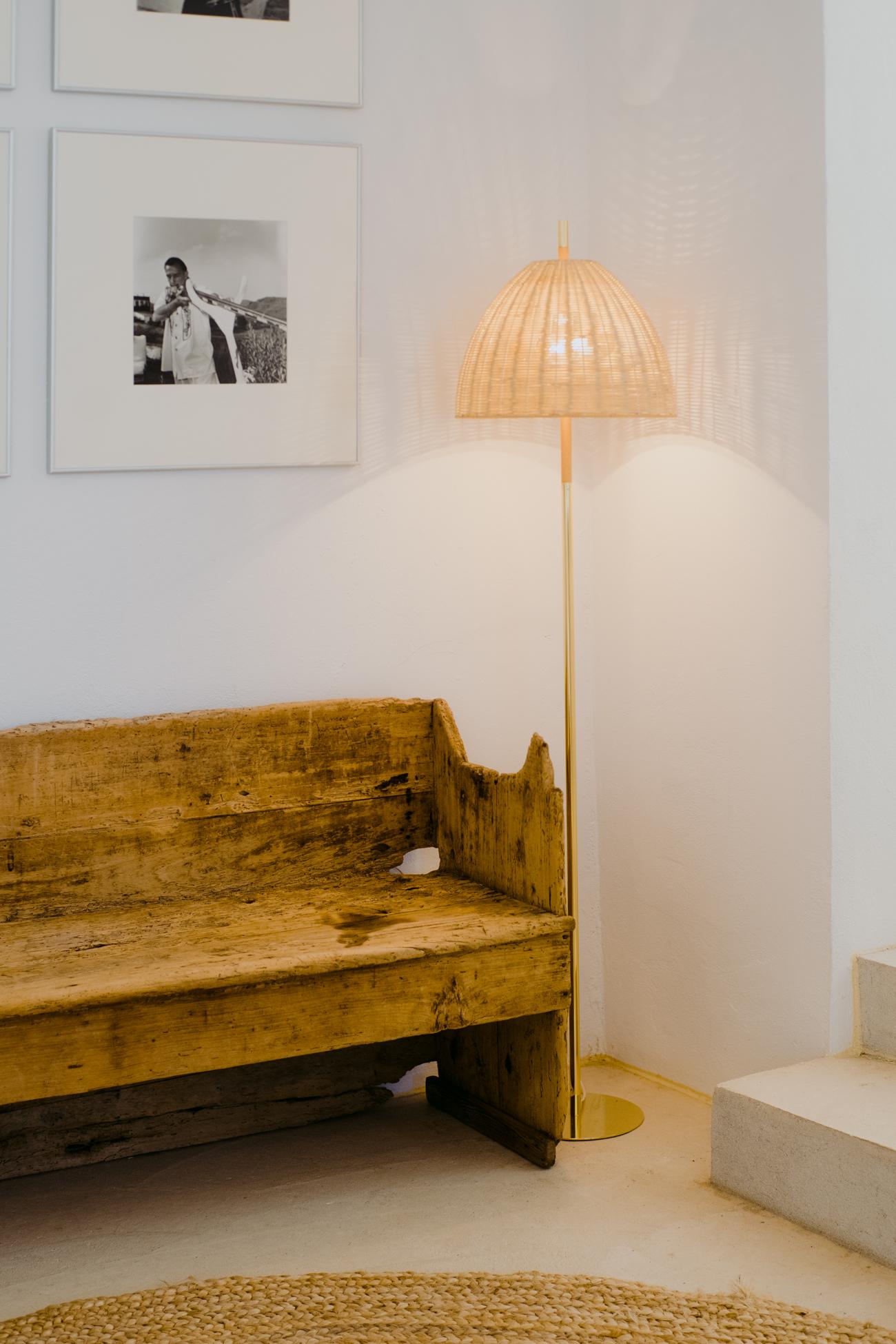 Contemporary, Handmade Floor Lamp, Natural Rattan, White, Mediterranean Objects en vente 1