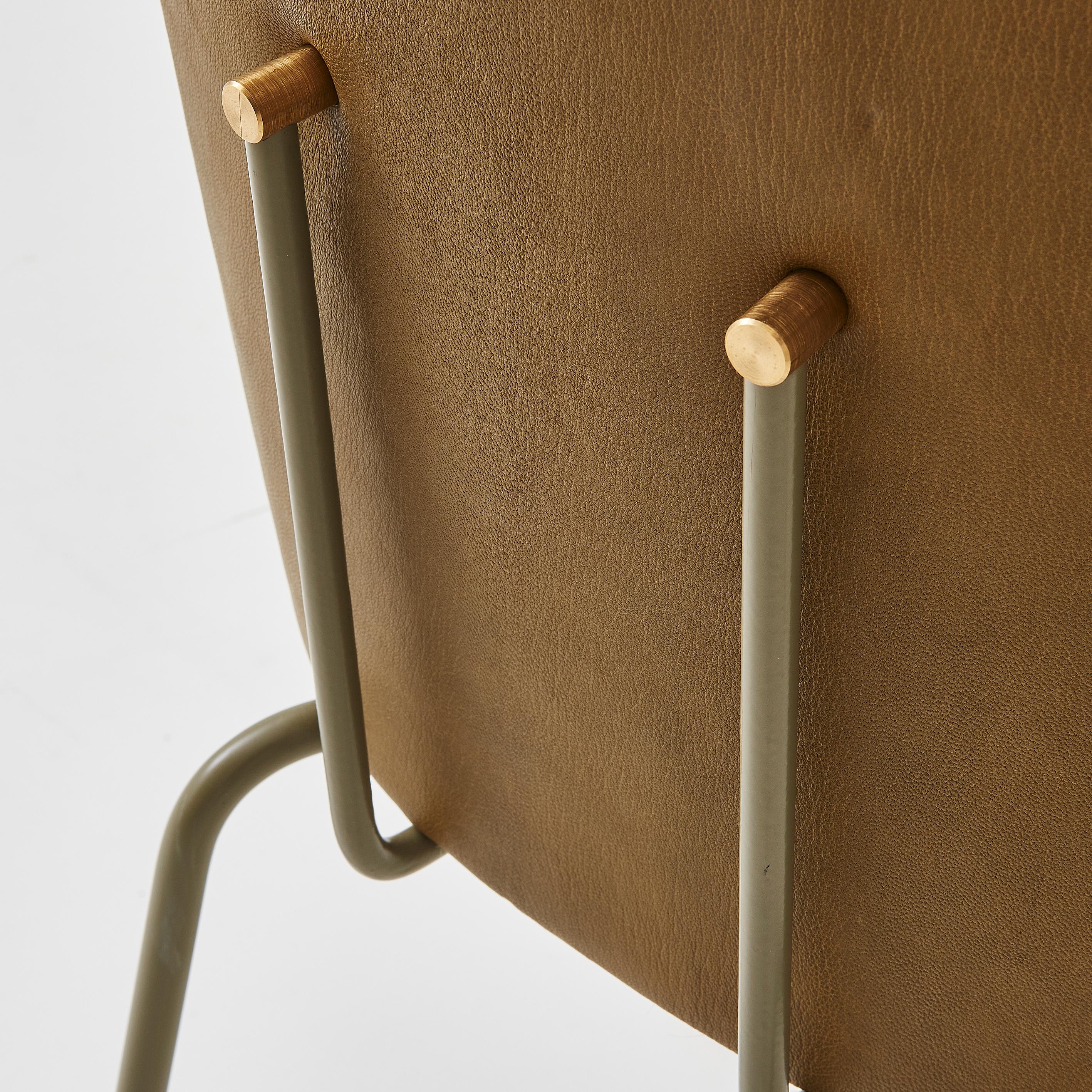 Contemporary Handmade Green Leather Chair With Brass Accents In New Condition For Sale In London, GB