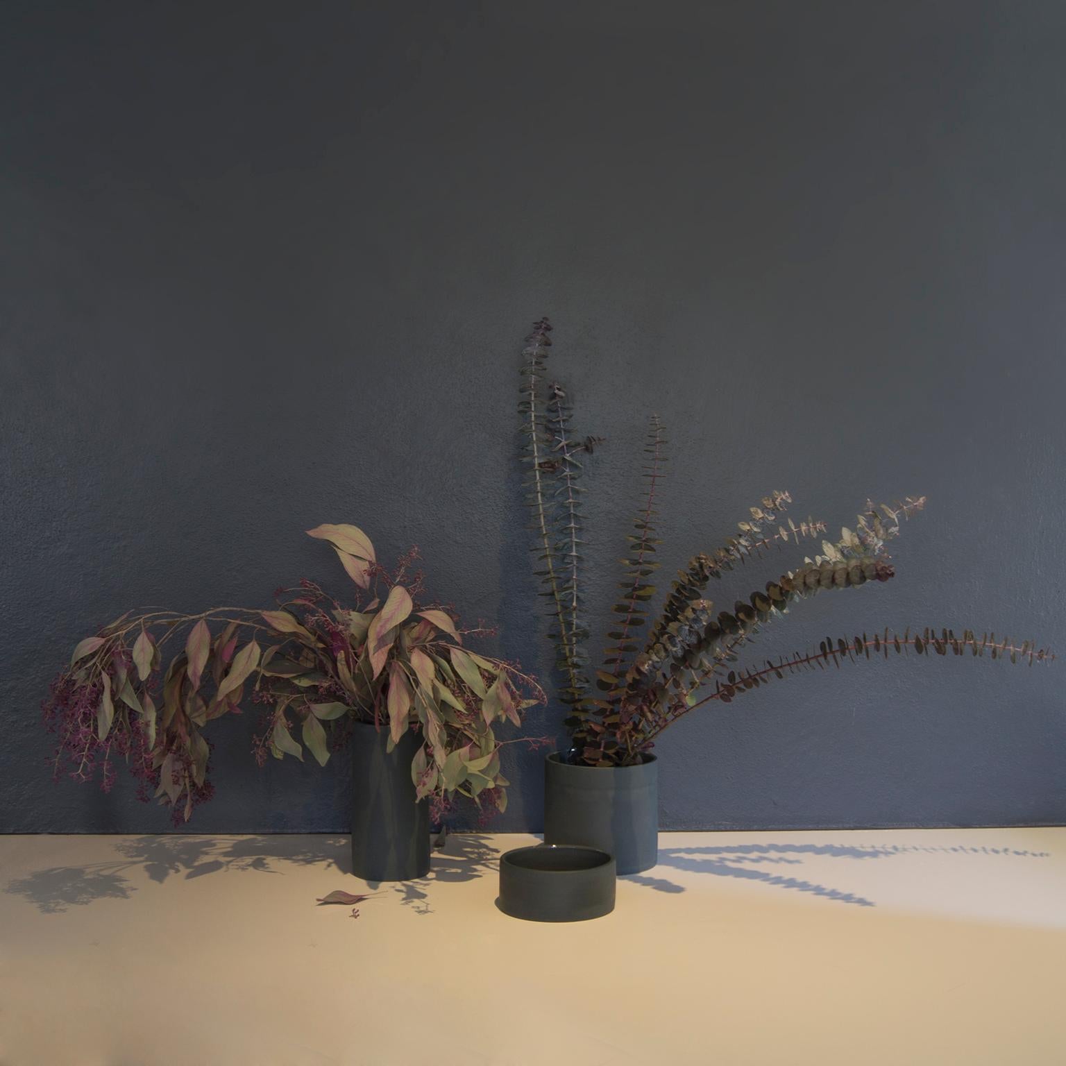 Handmade Contemporary Flower Vase Matte Grey Porcelain For Sale 1