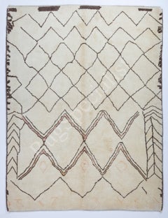 Tapis berbère marocain contemporain fait à la main. 100 % laine. Options sur-mesure disponibles