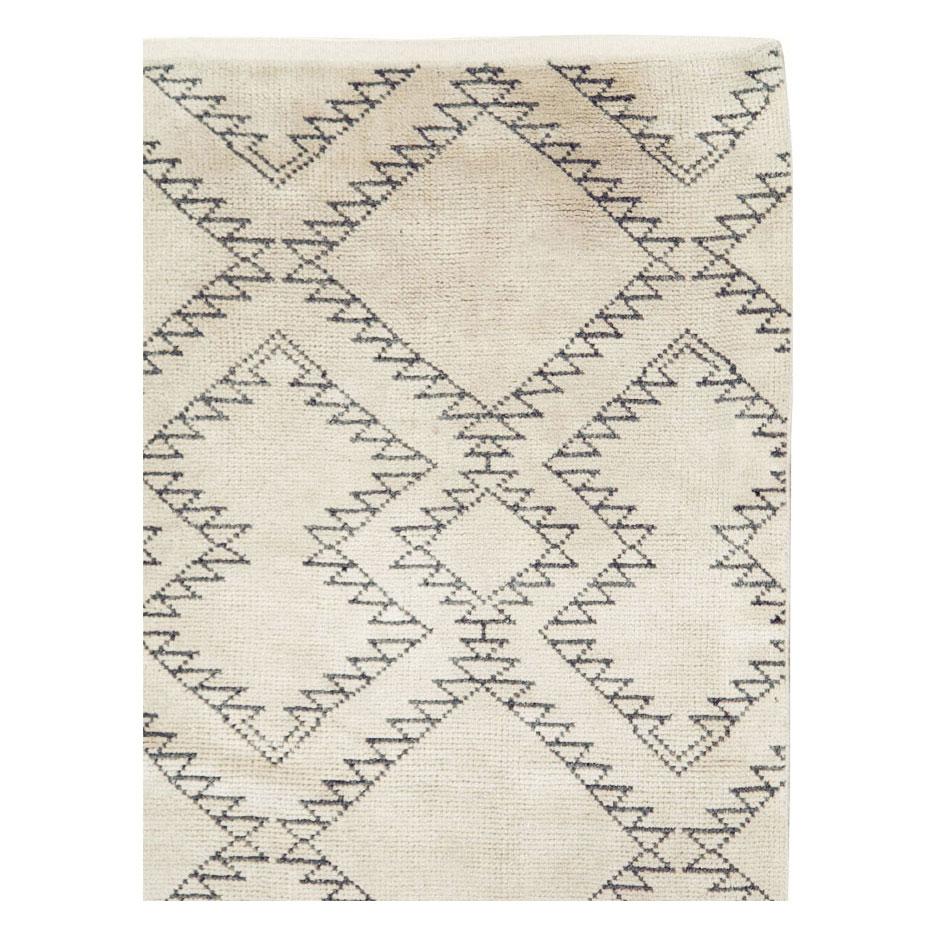 Mid-Century Modern Contemporary Handmade Moroccan Room Size Carpet In Ivory and Charcoal