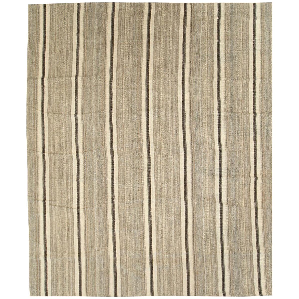 Tapis persan contemporain fait à la main de grande taille en beige et marron