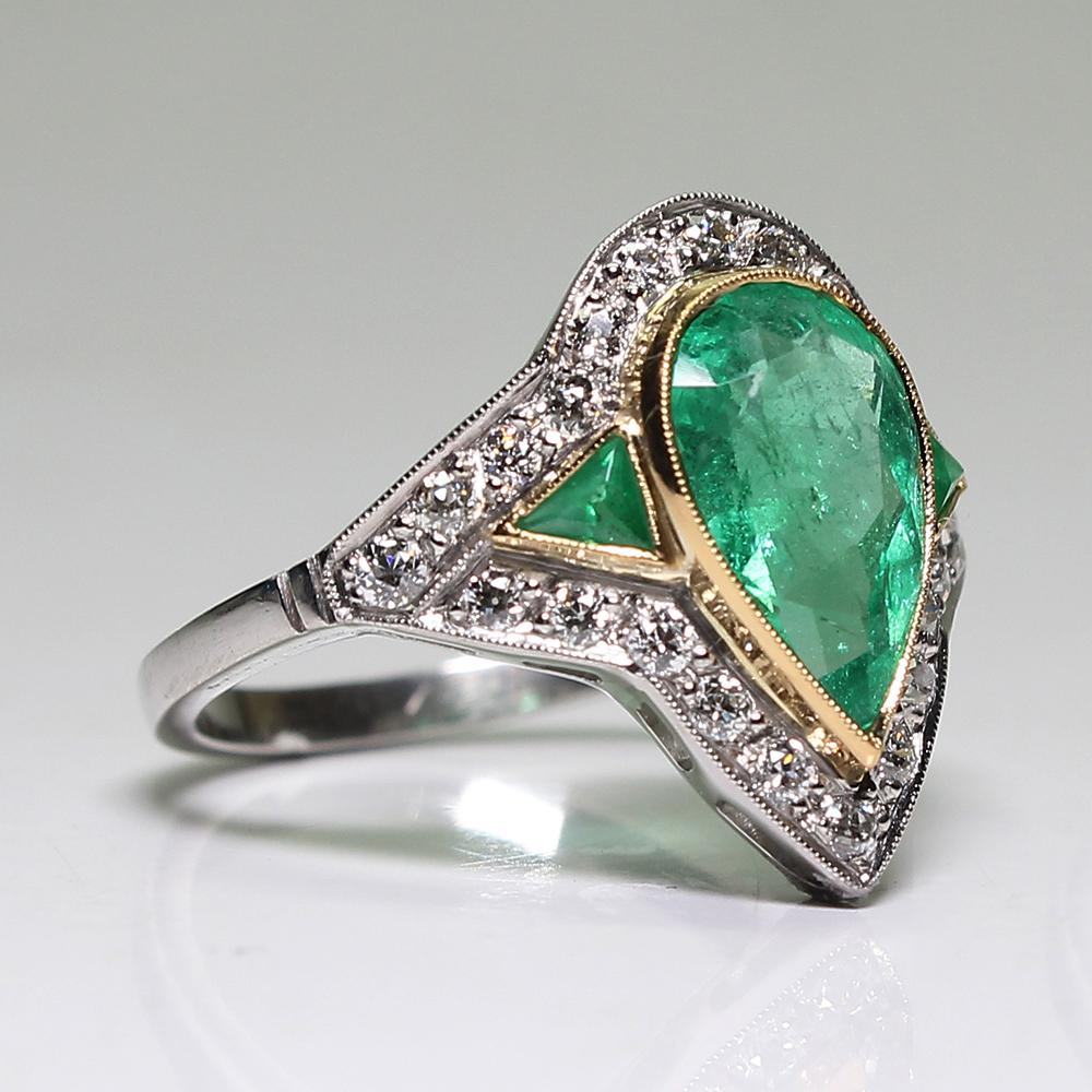 Art Deco Contemporary Handmade Platinum 1.86 Carat Emerald and Diamond Ring