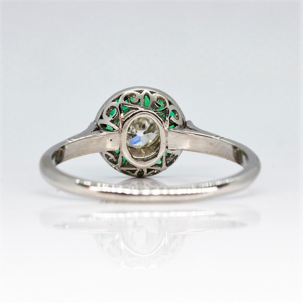 contemporary emerald ring