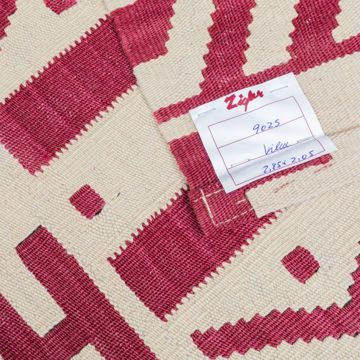 Contemporary Handmade Red and Beige Kilim Wool Design Rug 1