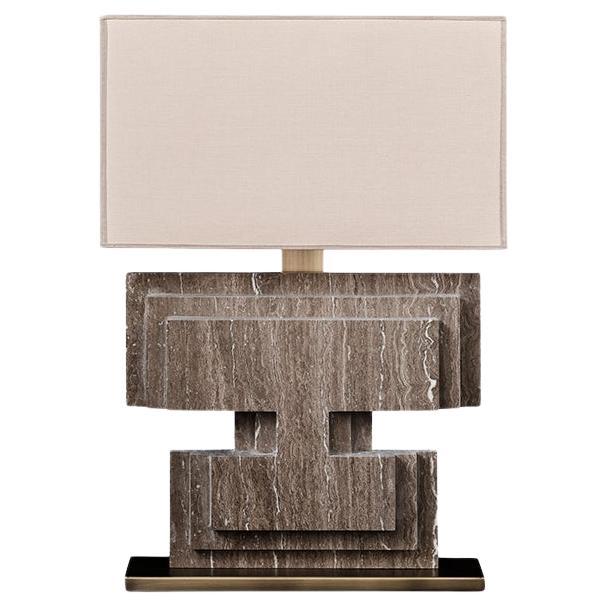 Lampada da tavolo contemporanea fatta a mano CIBELE, strati di marmo e ottone di ANAKTAE
