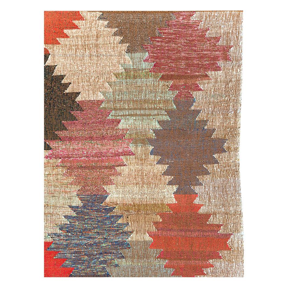 A modern Turkish flat-weave Kilim room size carpet handmade during the 21st century.

Measures: 8' 3