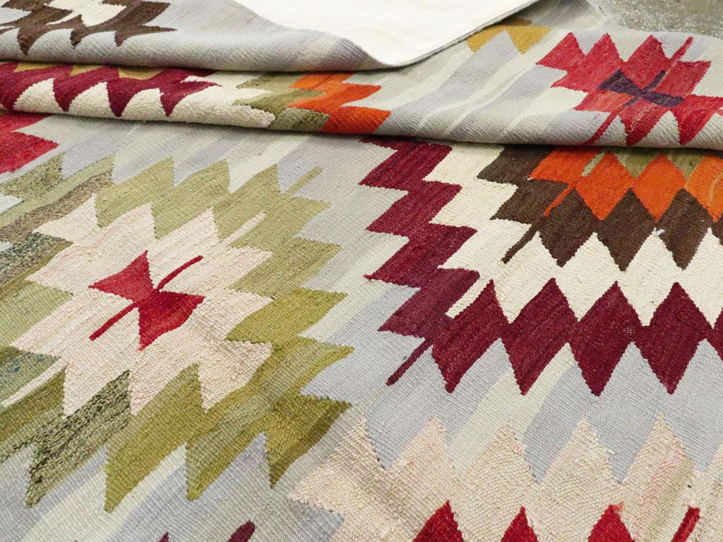 Contemporary Handmade Turkish Flat-Weave Kilim Geometric Room Size Carpet For Sale 4