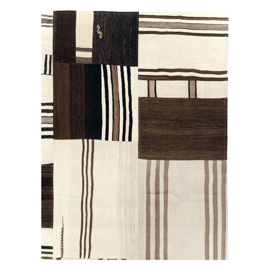 Alfombra Turca Contemporánea de Tejido Plano Kilim Estilo Patchwork Hecho a Mano Tamaño de la Habitación Moderno en venta