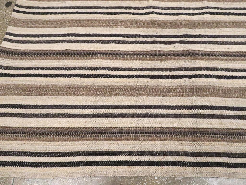 Contemporary Handmade Turkish Flatweave Kilim Room Size Carpet For Sale 1