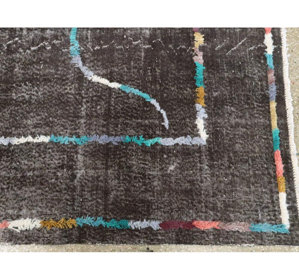 Contemporary Handmade Turkish Folk Rug with a Distressed Appeal in Charcoal For Sale 2