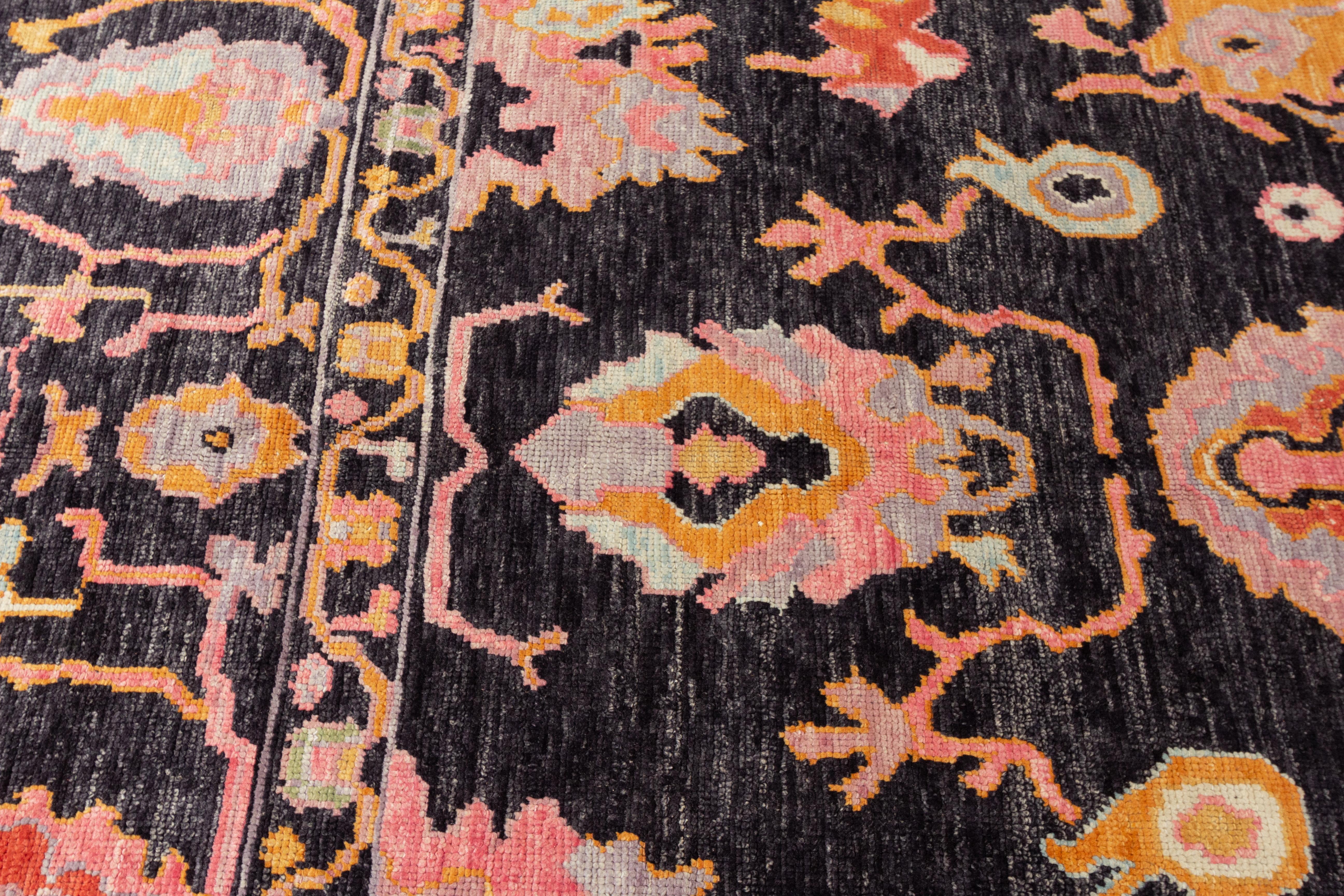 Contemporary Handmade Turkish Oushak Floral Wool Rug Featuring Charcoal Shades For Sale 4