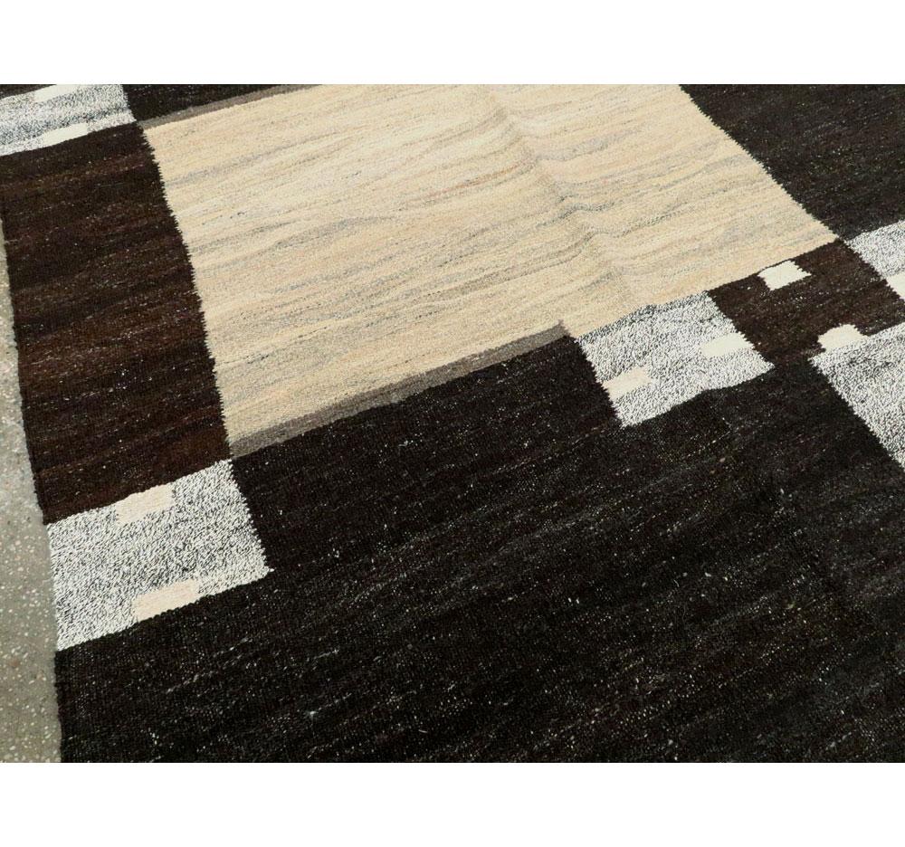 Wool Contemporary Handmade Turkish Room Size Flat-Weave Rug in Cream Grey and Black For Sale