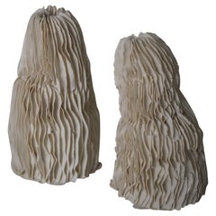 Vase contemporain en porcelaine imperméable fait à la main
