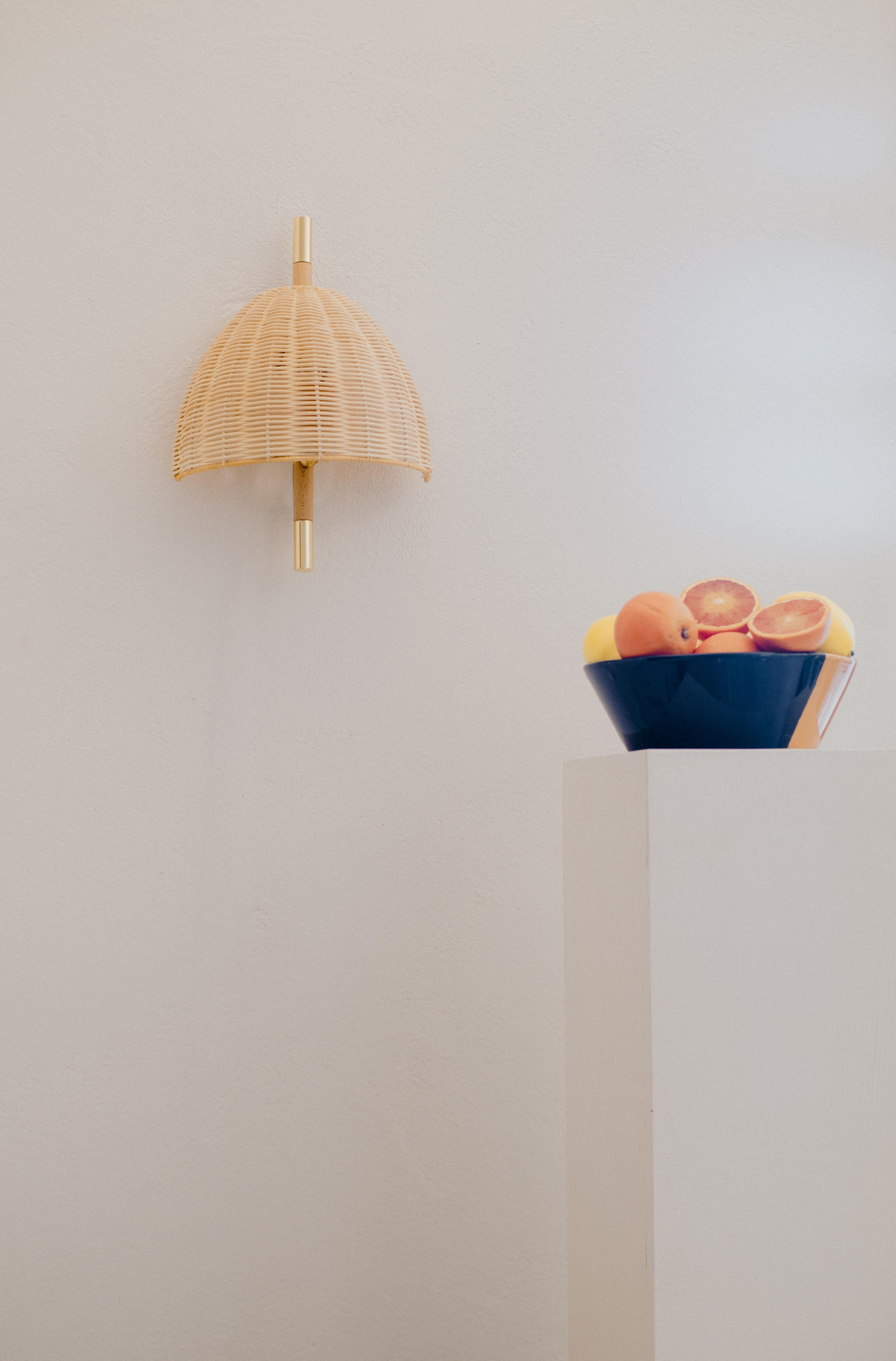 Modern Handmade Wall Lamp in Natural Rattan and Polished Brass, with Switch For Sale