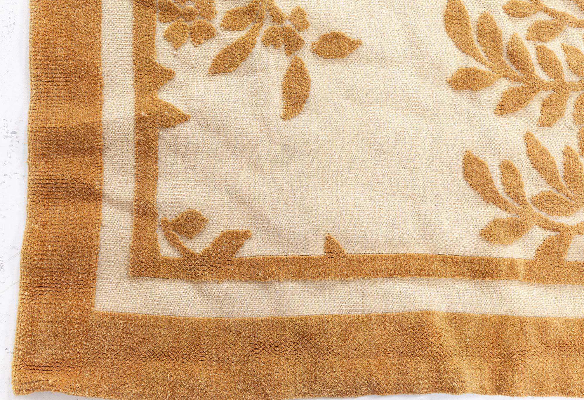 Laine Tapis contemporain en laine fait à la main marron et orange par Doris Leslie Blau en vente