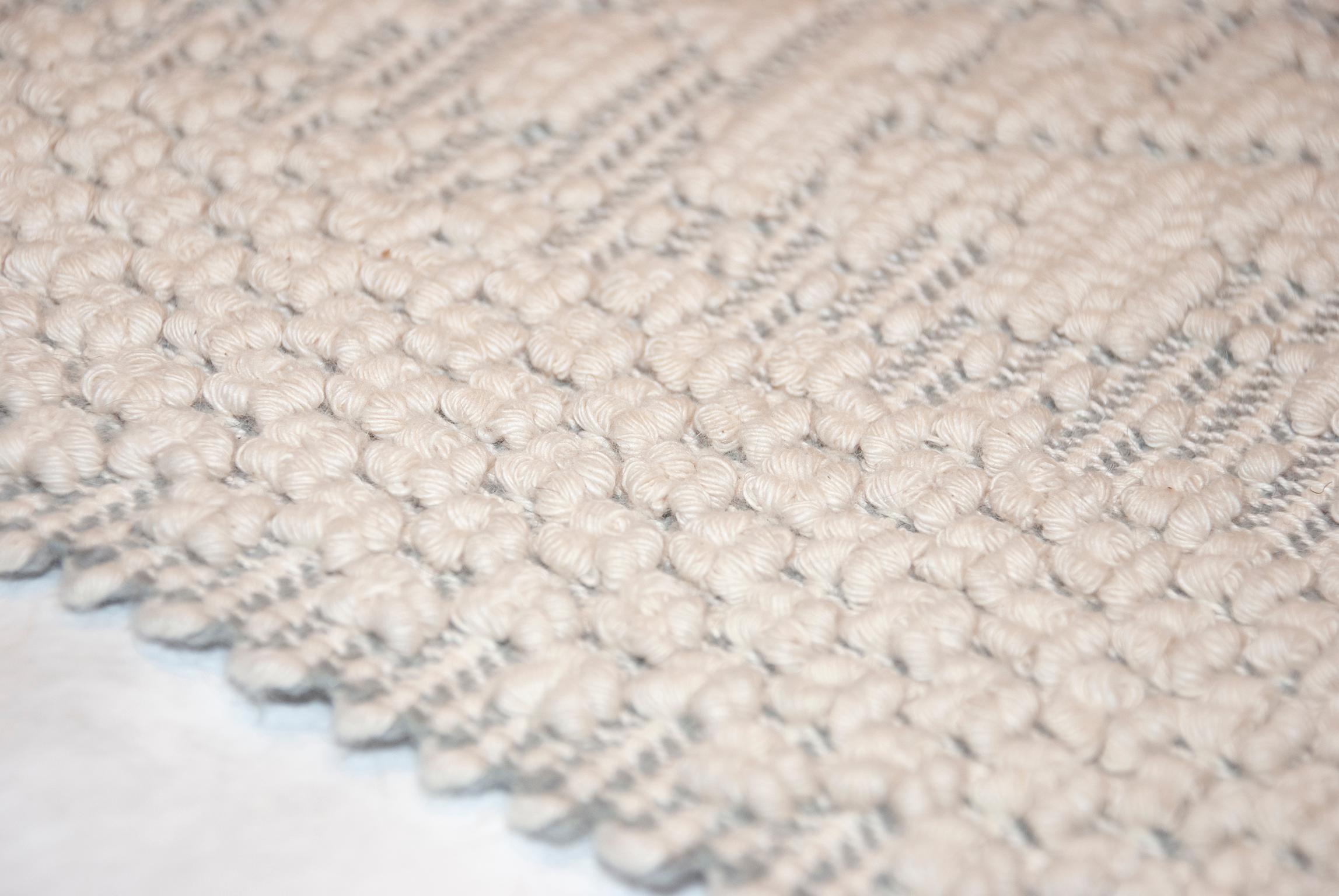 Contemporary Handwoven Sardinian Carpet (Italienisch) im Angebot