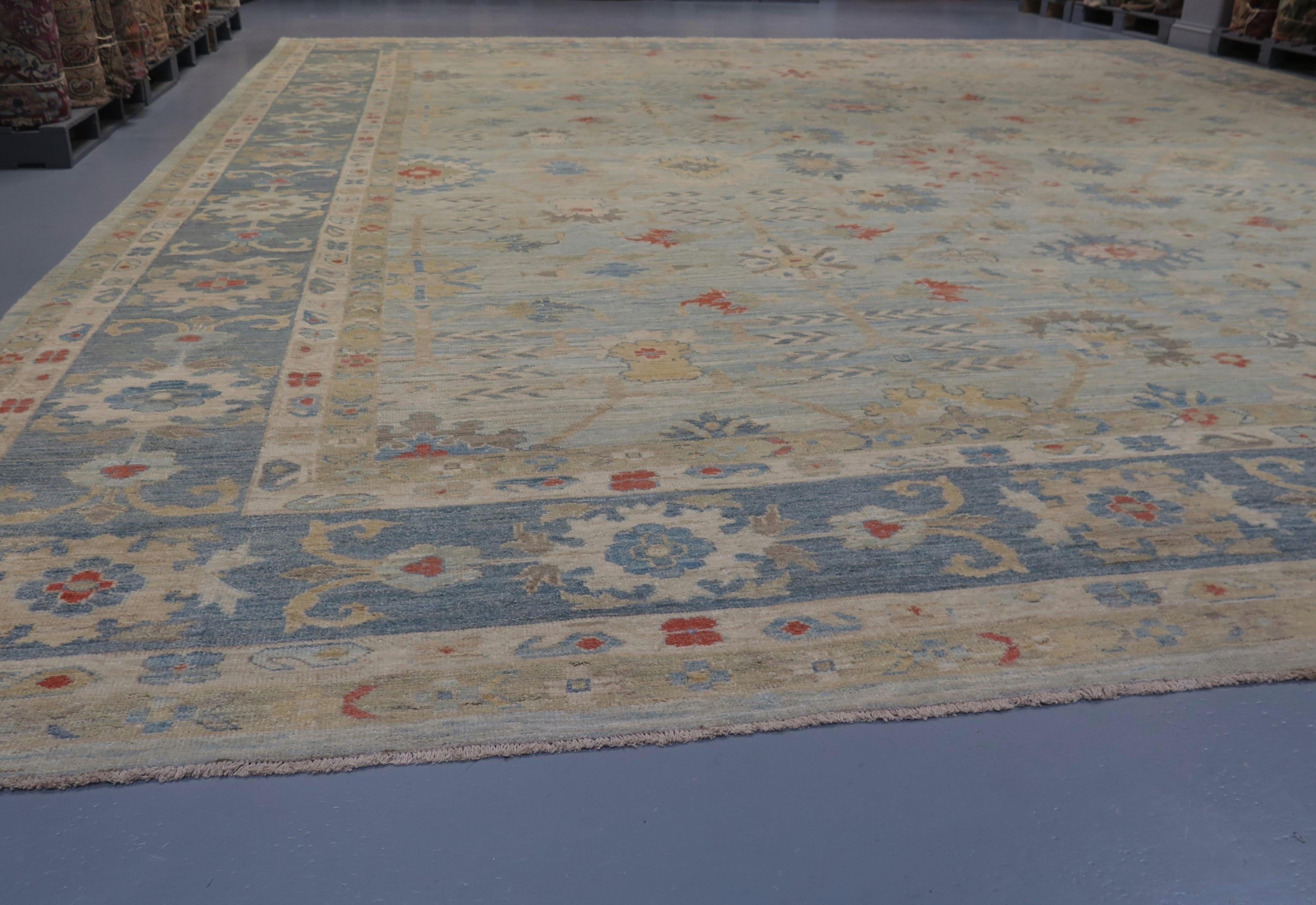 Vegetable Dyed Contemporary Handwoven Ziegler Sultanabad Style Carpet For Sale