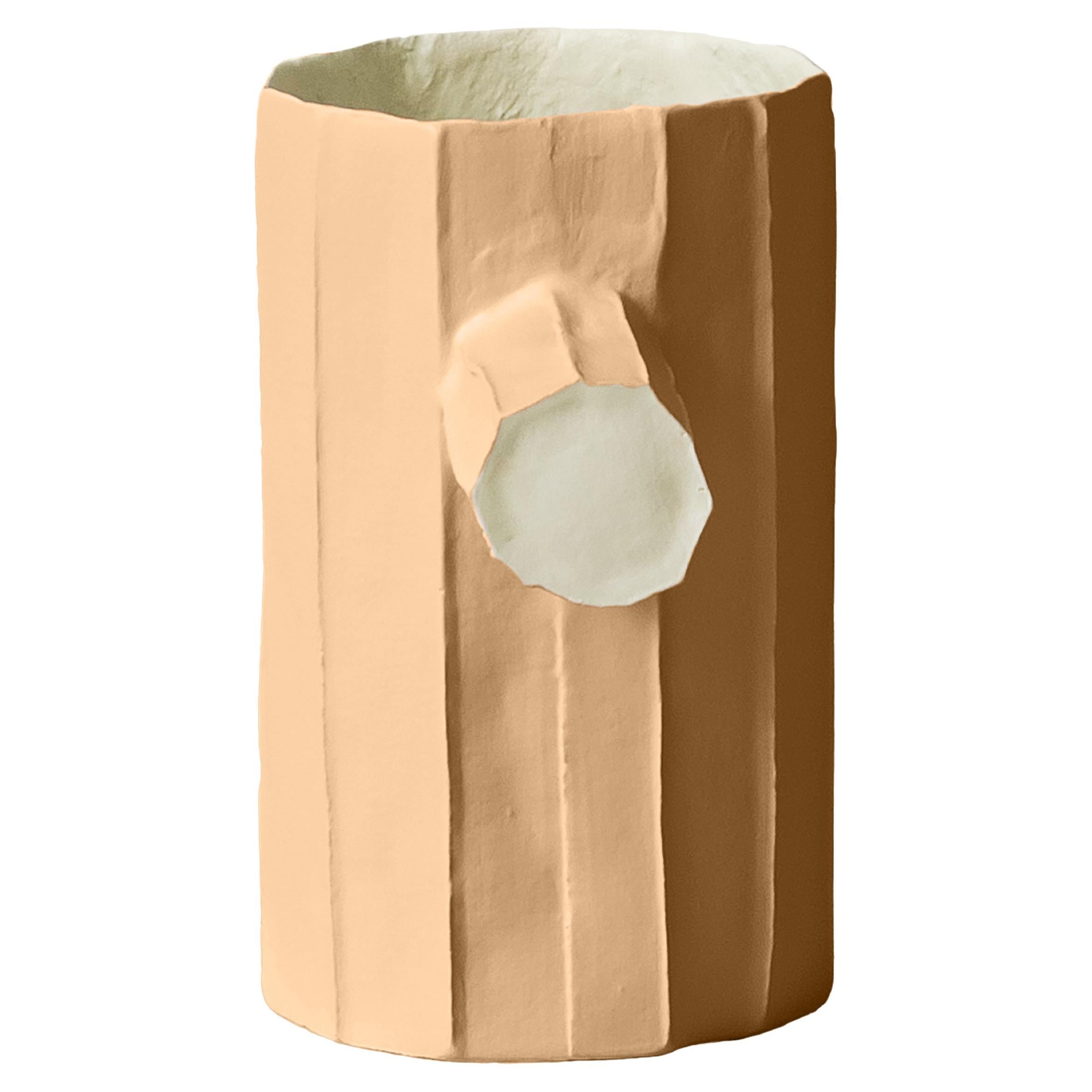 Scultura contemporanea in carta argilla nocciola PINO MONO