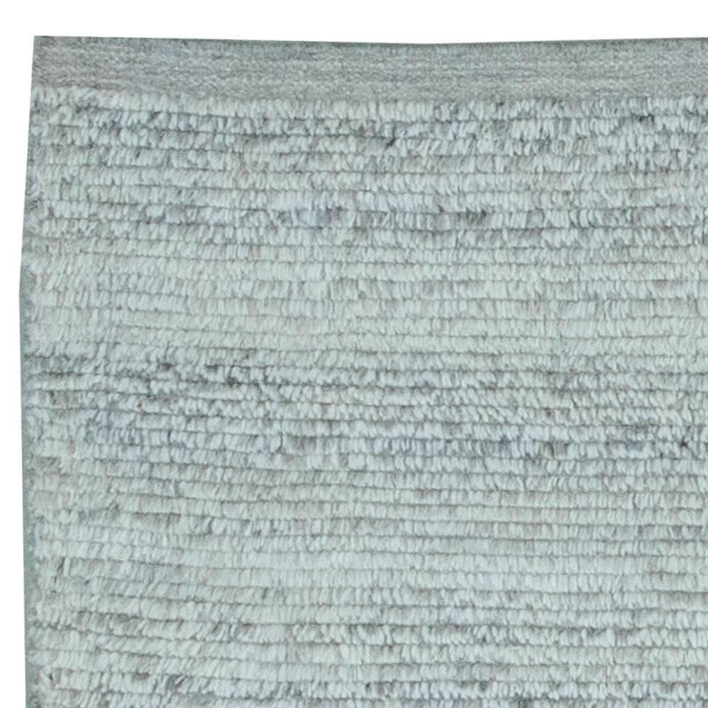 Zeitgenössischer geflochtener grauer Flachgewebe-Teppich von Doris Leslie Blau (Handgeknüpft) im Angebot