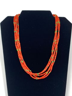 Collana di perline di corallo mediterraneo a 5 fili dei nativi americani