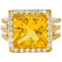 Contemporary Heliodor Golden Beryl Diamond Halo 18 Karat Gold Cocktail Ring