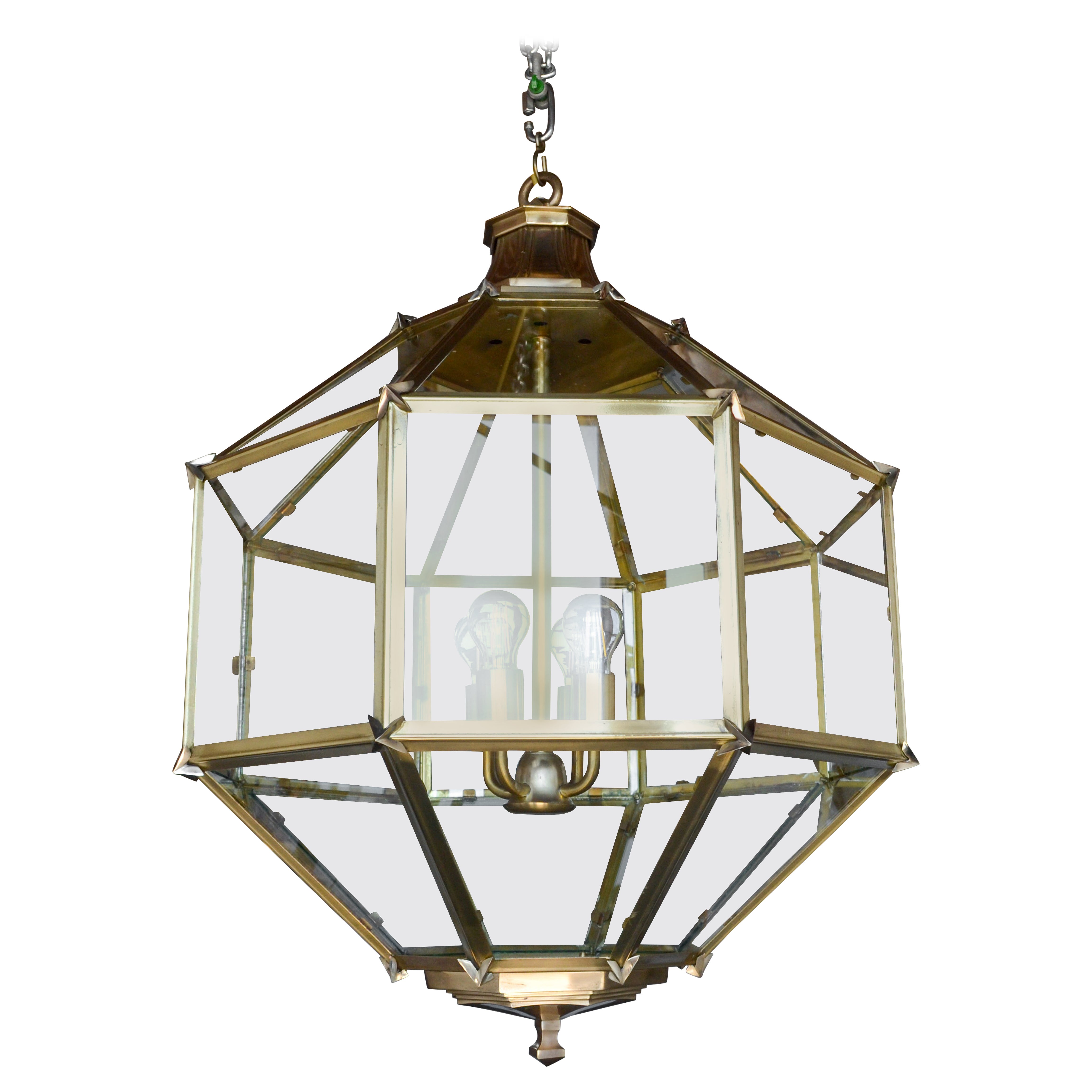 Lanterne suspendue hexagonale contemporaine en laiton