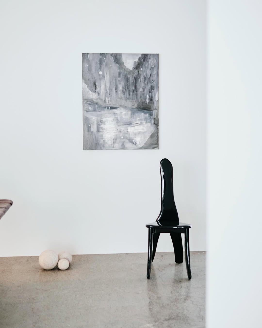 Contemporary High Lacquered Black Organic Ash Wood Chair by kar en vente 2